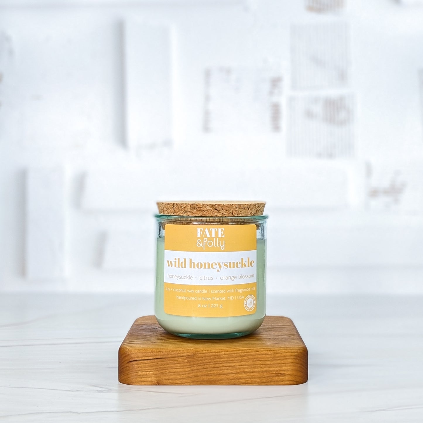 8oz Premium Soy/Coconut Wax Candle - Wild Honeysuckle